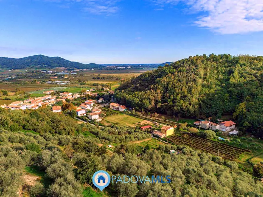 Immagine 1 di Villa in vendita  in Via Fratelli Cervi a Galzignano Terme