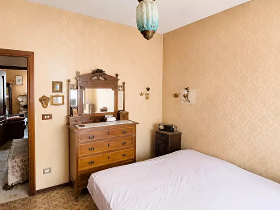 Immagine 5 di Appartamento in vendita  in VIA SAN LORENZO n. 87 a Palermo