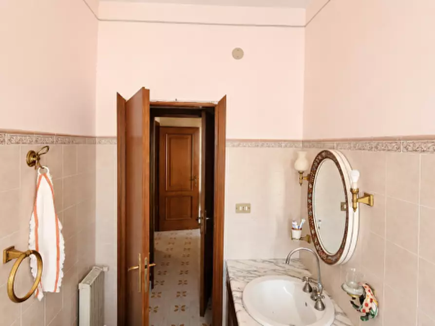 Immagine 20 di Appartamento in vendita  in VIA SAN LORENZO n. 87 a Palermo