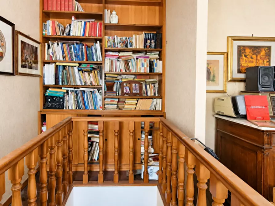 Immagine 33 di Appartamento in vendita  in VIA SAN LORENZO n. 87 a Palermo