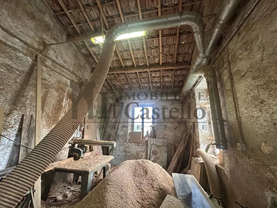 Immagine 9 di Rustico / casale in vendita  a Magione