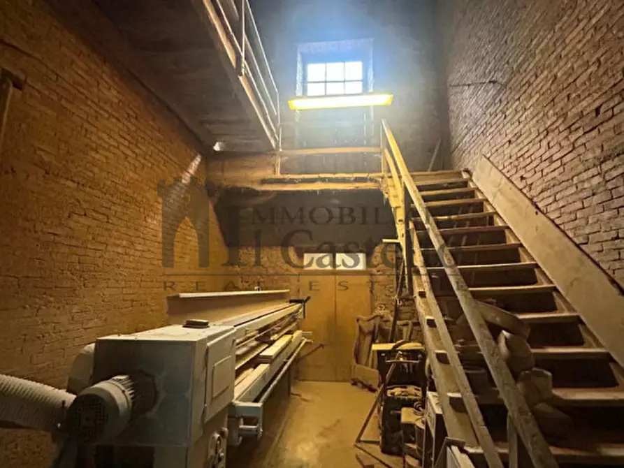 Immagine 10 di Rustico / casale in vendita  a Magione