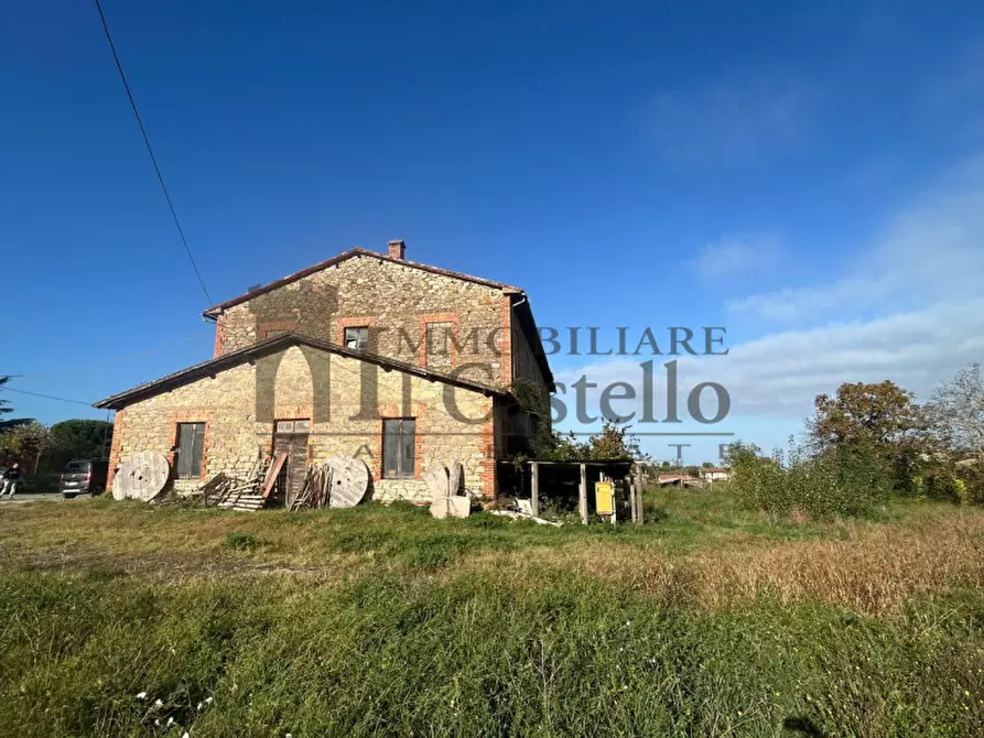 Immagine 14 di Rustico / casale in vendita  a Magione