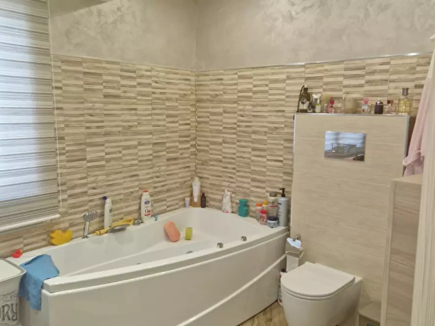 Immagine 14 di Appartamento in vendita  in Via Don Luigi Sturzo a Carini