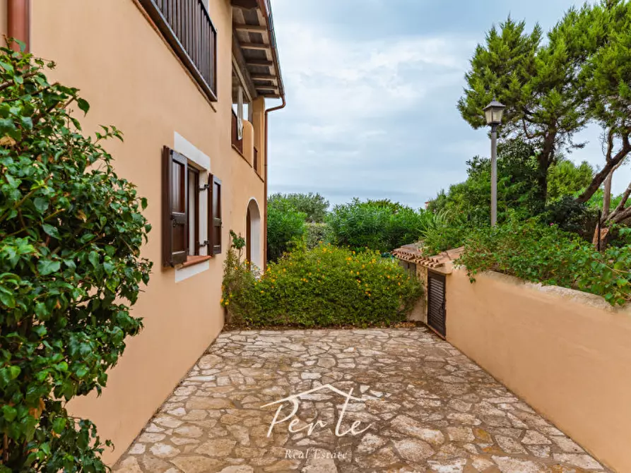 Immagine 7 di Appartamento in vendita  in Via Limbara 18b a Stintino