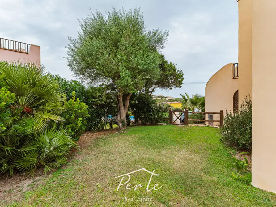 Immagine 8 di Appartamento in vendita  in Via Limbara 18b a Stintino