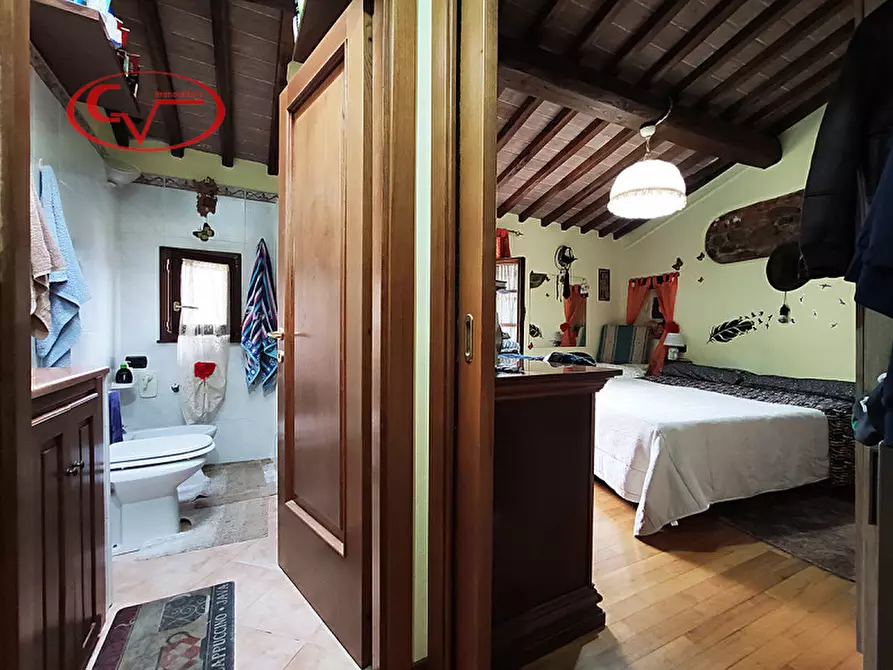 Immagine 4 di Appartamento in vendita  in via roma a Cavriglia