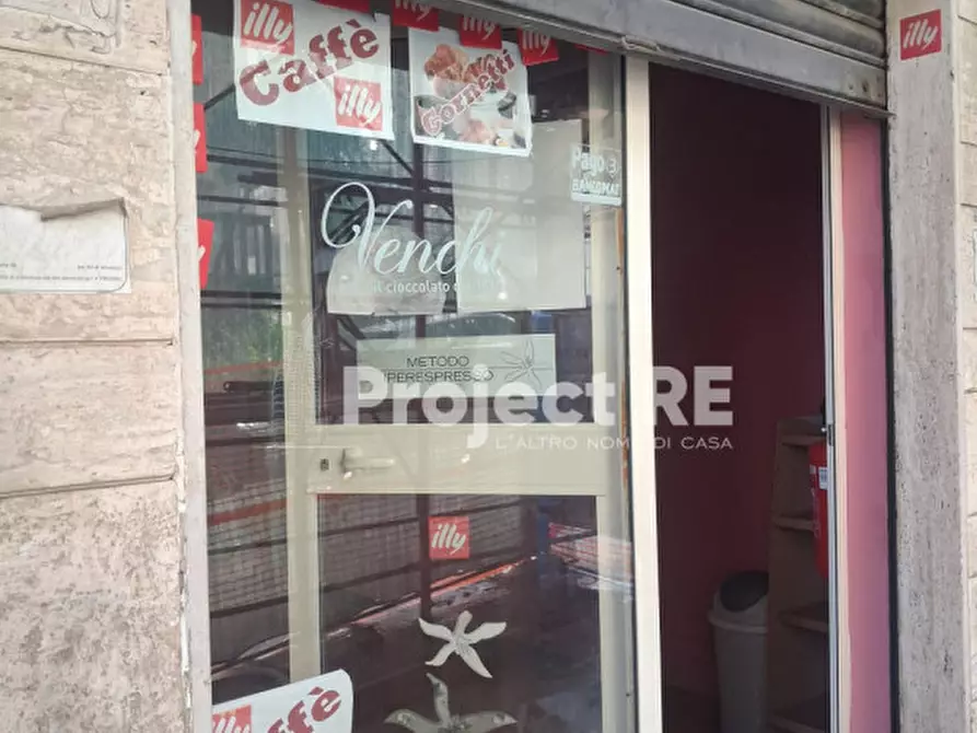 Immagine 4 di Negozio in affitto  in tra Via Cardinale e Via Tripepi a Reggio Di Calabria