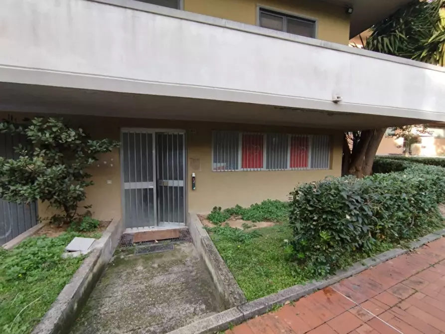 Immagine 3 di Ufficio in affitto  in Via Renato Paolini a Pescara