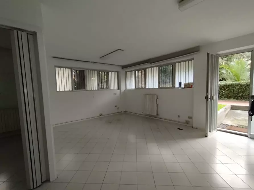 Immagine 6 di Ufficio in affitto  in Via Renato Paolini a Pescara