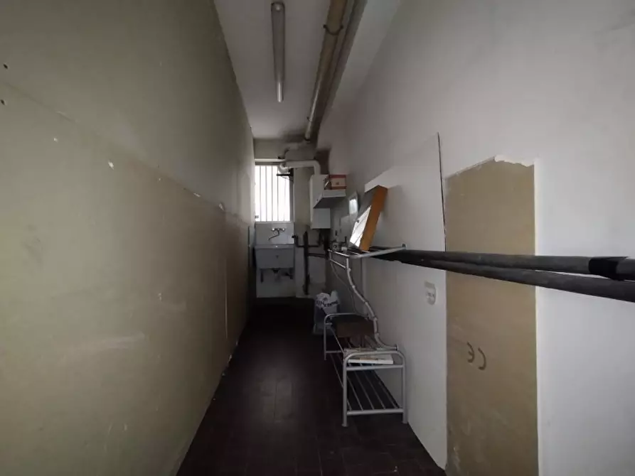 Immagine 10 di Ufficio in affitto  in Via Renato Paolini a Pescara