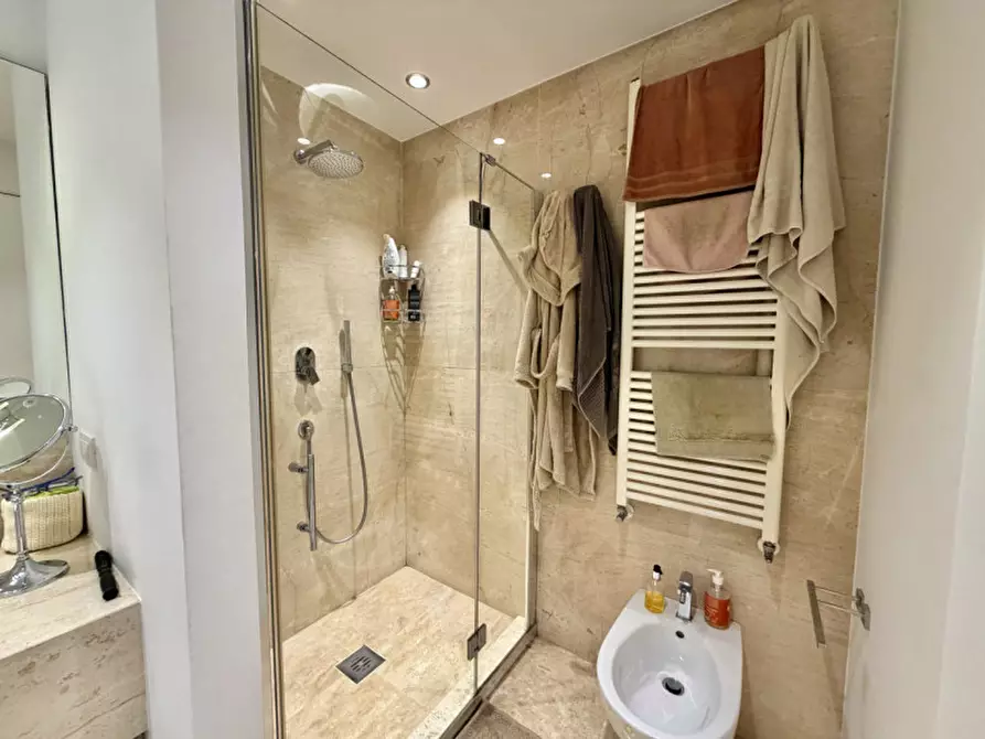 Immagine 21 di Villetta a schiera in vendita  in Via Lombardia a Jesolo