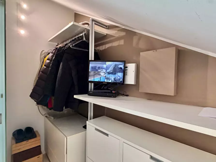 Immagine 23 di Villetta a schiera in vendita  in Via Lombardia a Jesolo