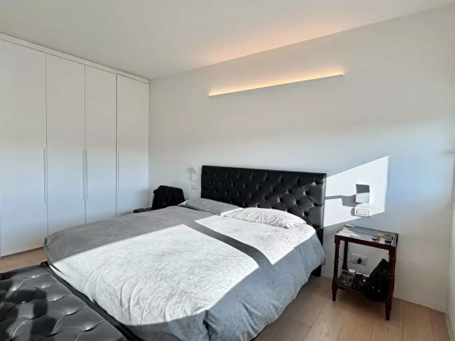 Immagine 26 di Villetta a schiera in vendita  in Via Lombardia a Jesolo