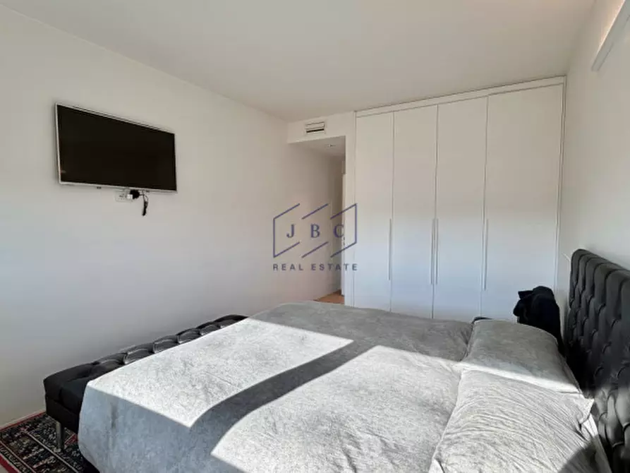 Immagine 27 di Villetta a schiera in vendita  in Via Lombardia a Jesolo