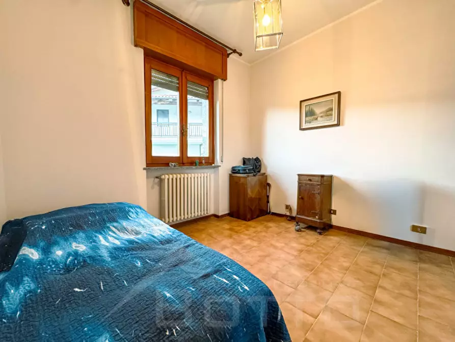 Immagine 37 di Casa bifamiliare in vendita  in via Cureggio 26 a Borgomanero