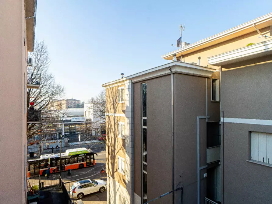 Immagine 4 di Appartamento in vendita  in Viale Antonio Gramsci, 31 a Parma