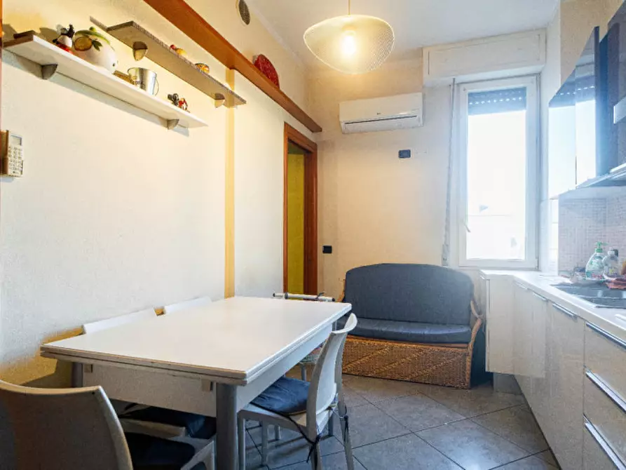 Immagine 6 di Appartamento in vendita  in Viale Antonio Gramsci, 31 a Parma