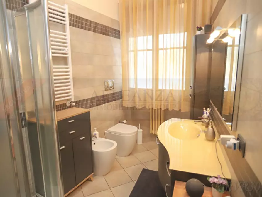 Immagine 9 di Appartamento in vendita  in Piazza della Repubblica a San Casciano In Val Di Pesa