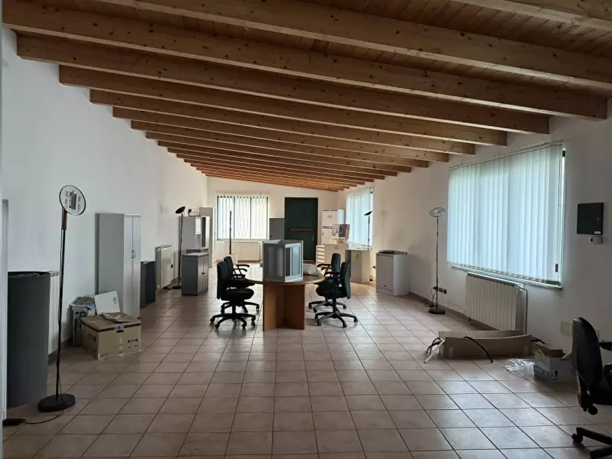 Immagine 7 di Capannone industriale in vendita  in Via Giacomo Matteotti a Arcisate
