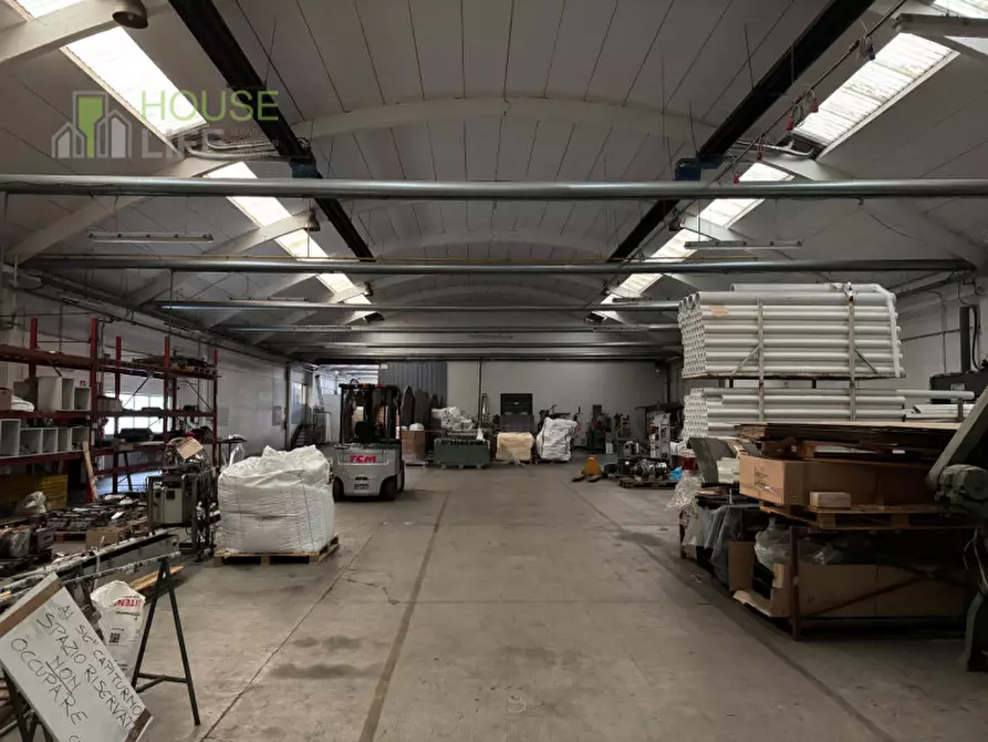 Immagine 13 di Capannone industriale in vendita  in Via Giacomo Matteotti a Arcisate