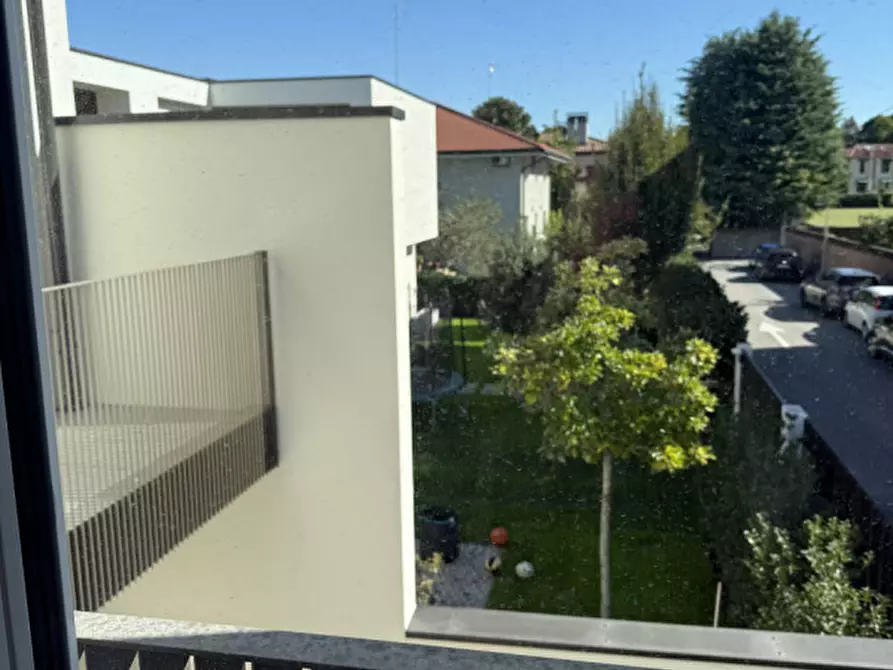 Immagine 7 di Appartamento in vendita  in Via L. Puppati a Castelfranco Veneto