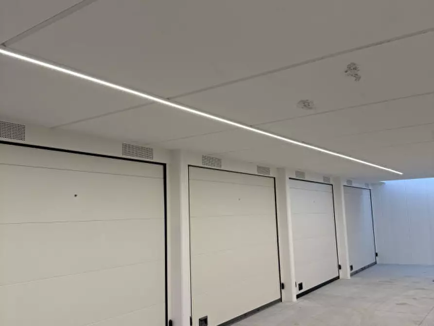 Immagine 16 di Appartamento in vendita  in Via L. Puppati a Castelfranco Veneto