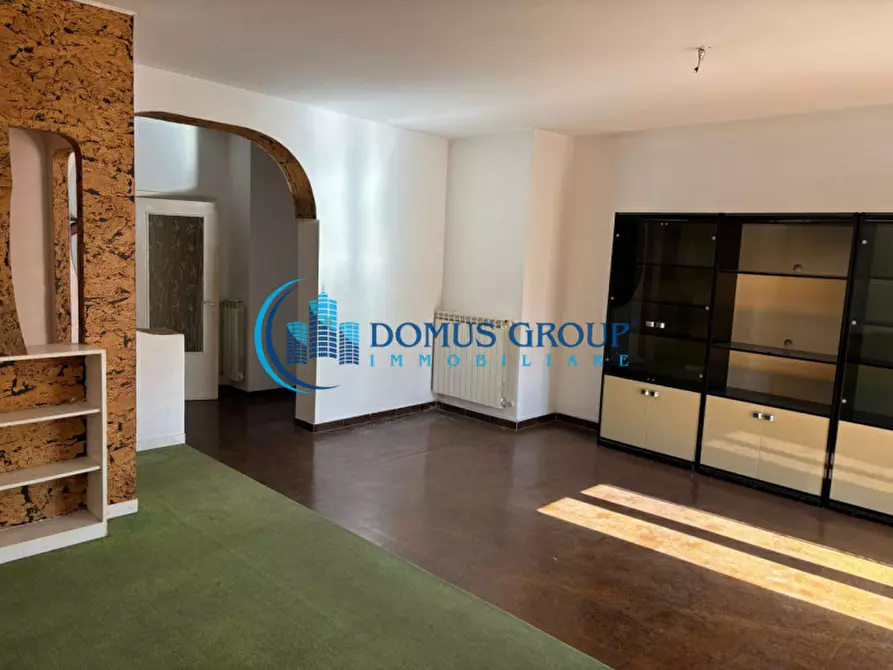 Immagine 1 di Appartamento in vendita  in VIA AGLIE' a Roma