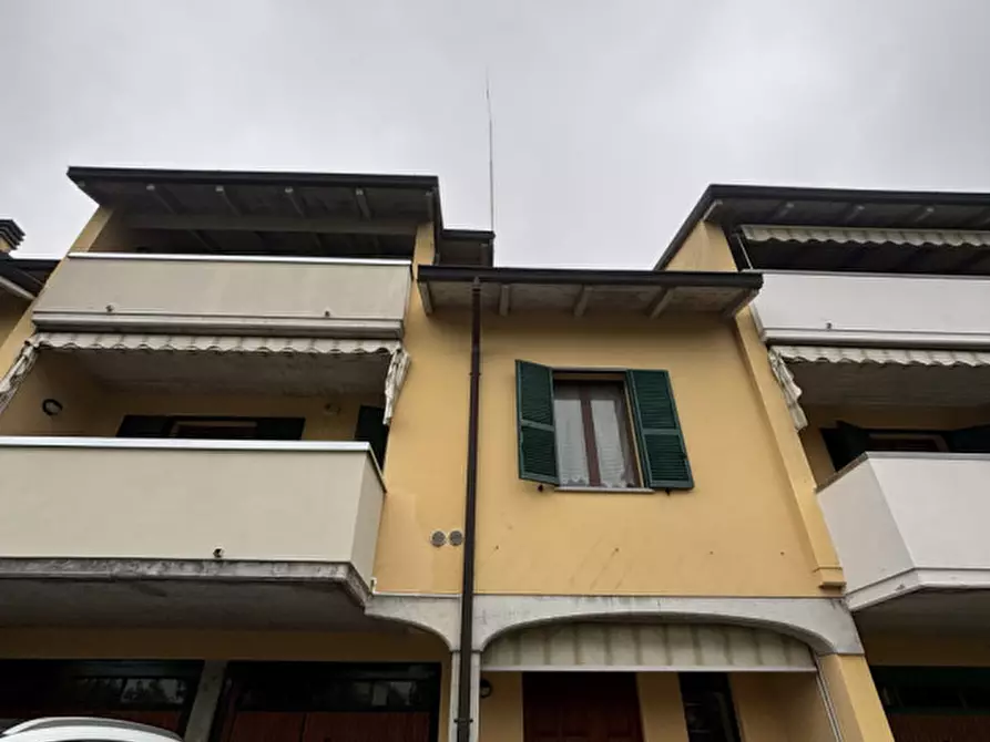 Immagine 2 di Camera in affitto  in Via Aldo Moro 81 a Colorno