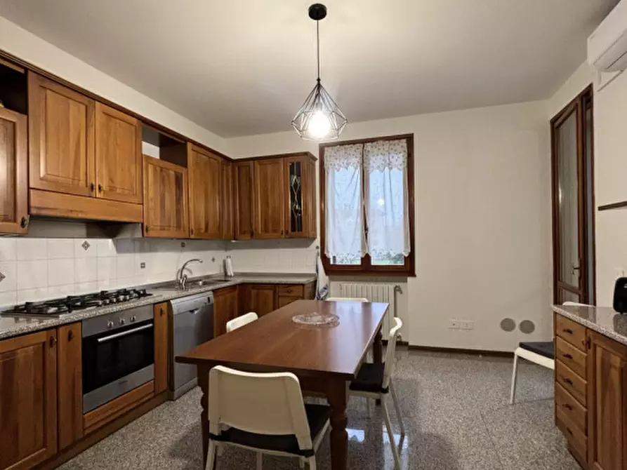 Immagine 3 di Camera in affitto  in Via Aldo Moro 81 a Colorno