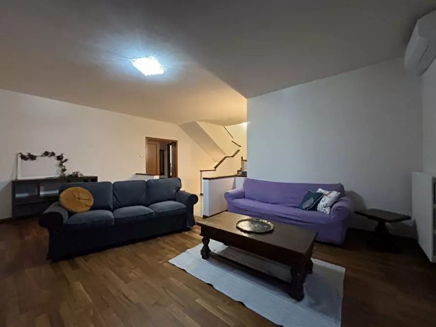 Immagine 25 di Camera in affitto  in Via Aldo Moro 81 a Colorno