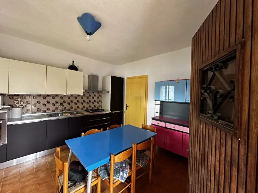 Immagine 5 di Villa in vendita  in Via Londra a Posada