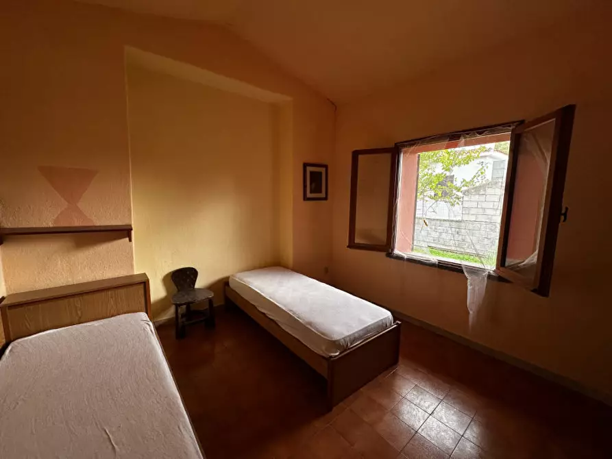 Immagine 11 di Villa in vendita  in Via Londra a Posada