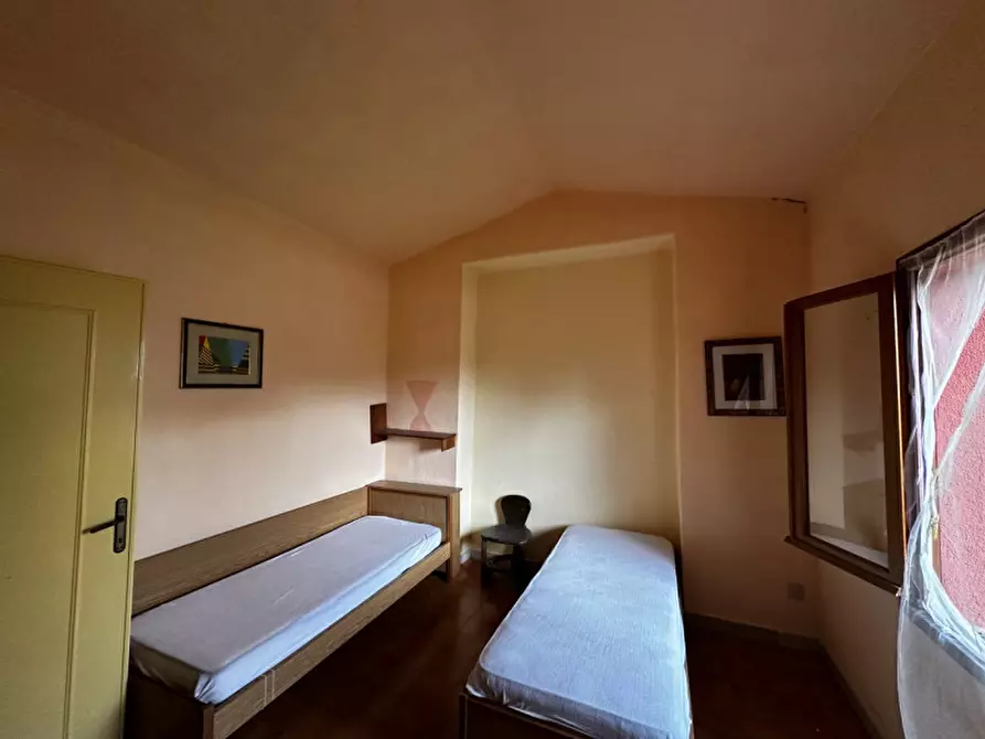 Immagine 12 di Villa in vendita  in Via Londra a Posada