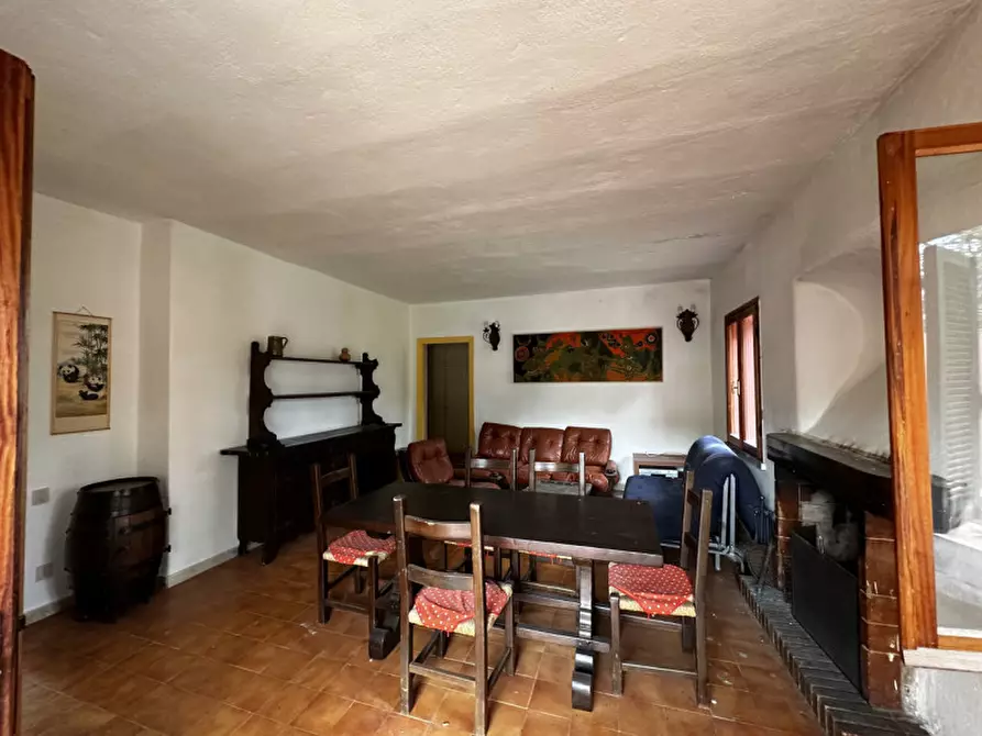 Immagine 15 di Villa in vendita  in Via Londra a Posada