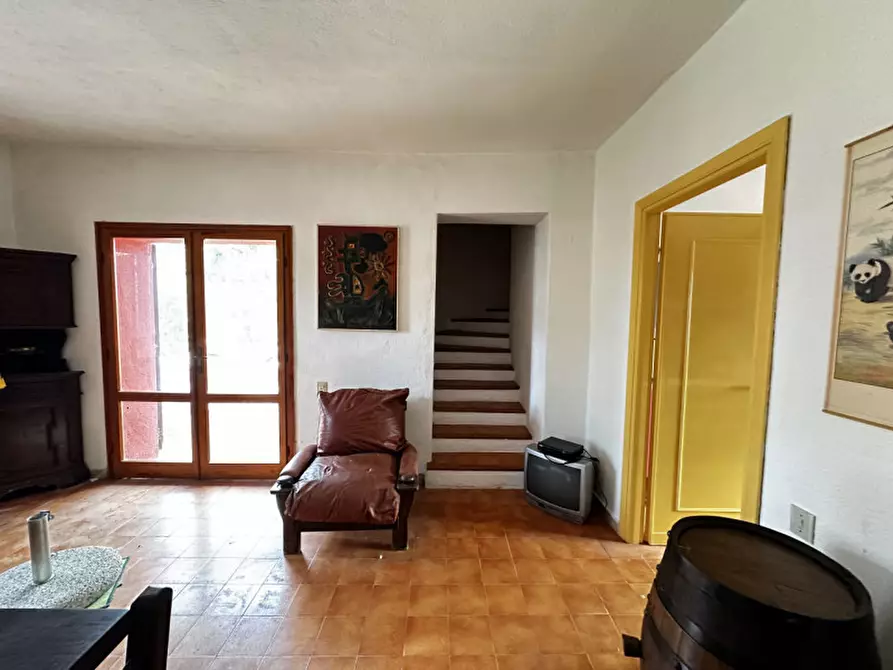 Immagine 17 di Villa in vendita  in Via Londra a Posada