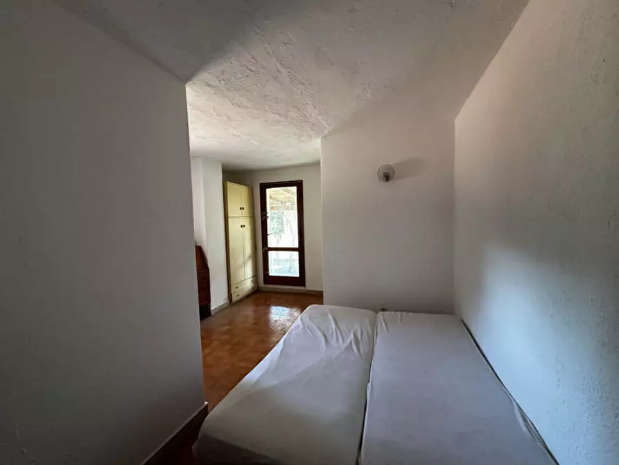 Immagine 28 di Villa in vendita  in Via Londra a Posada