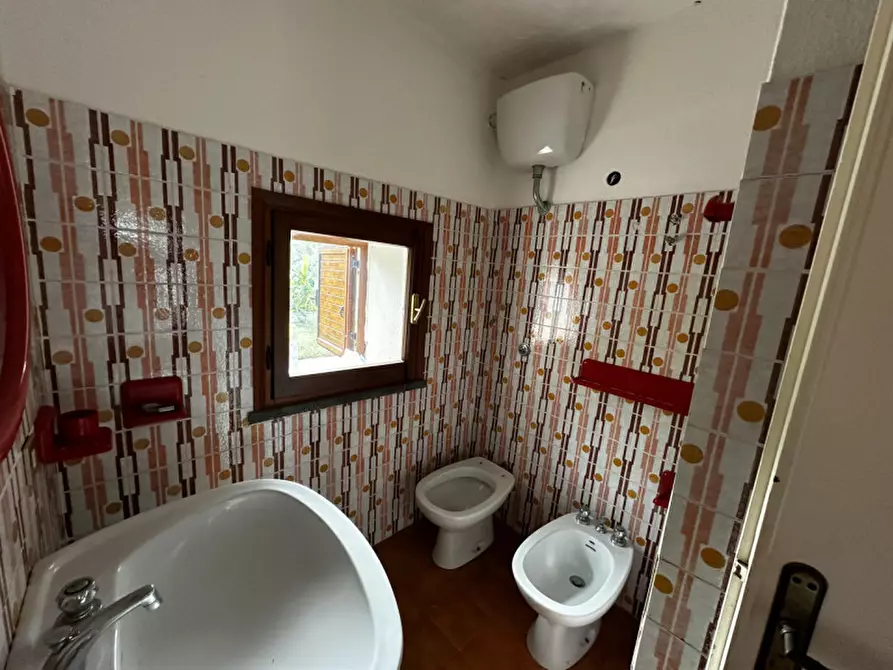 Immagine 29 di Villa in vendita  in Via Londra a Posada