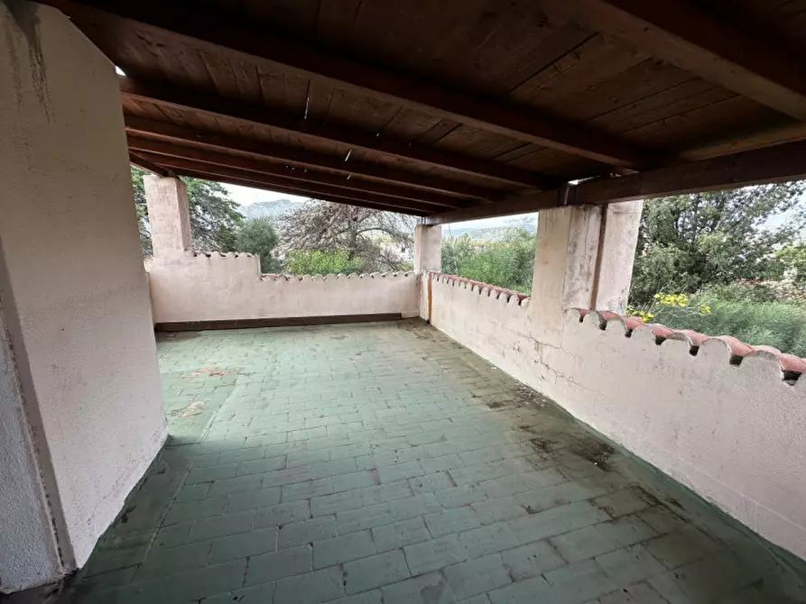 Immagine 31 di Villa in vendita  in Via Londra a Posada