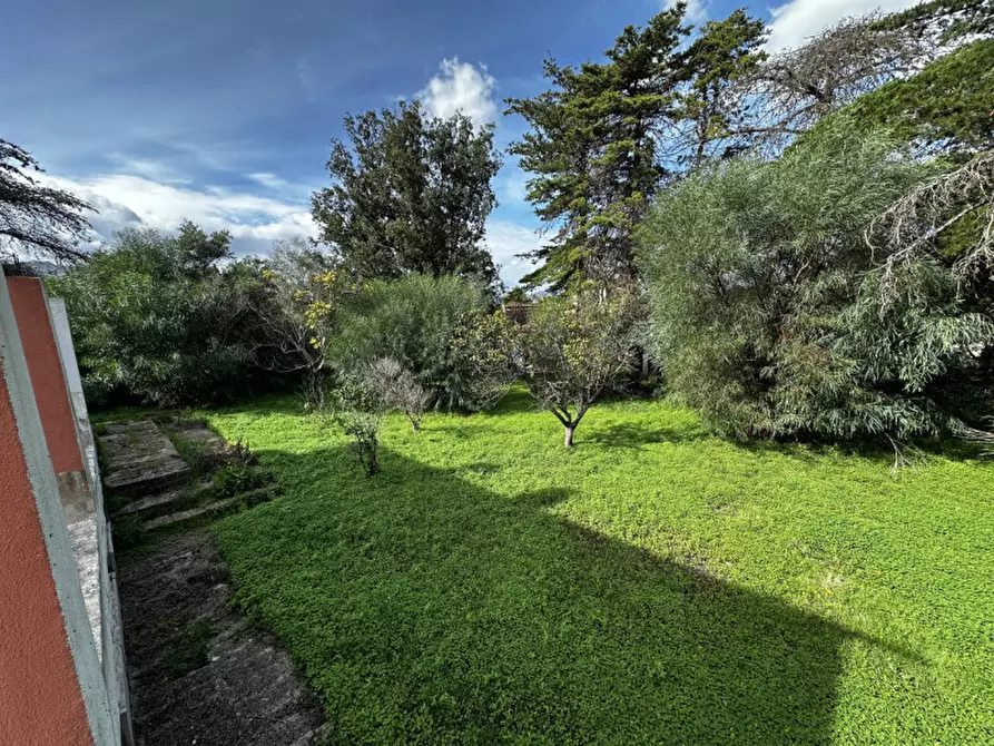 Immagine 35 di Villa in vendita  in Via Londra a Posada