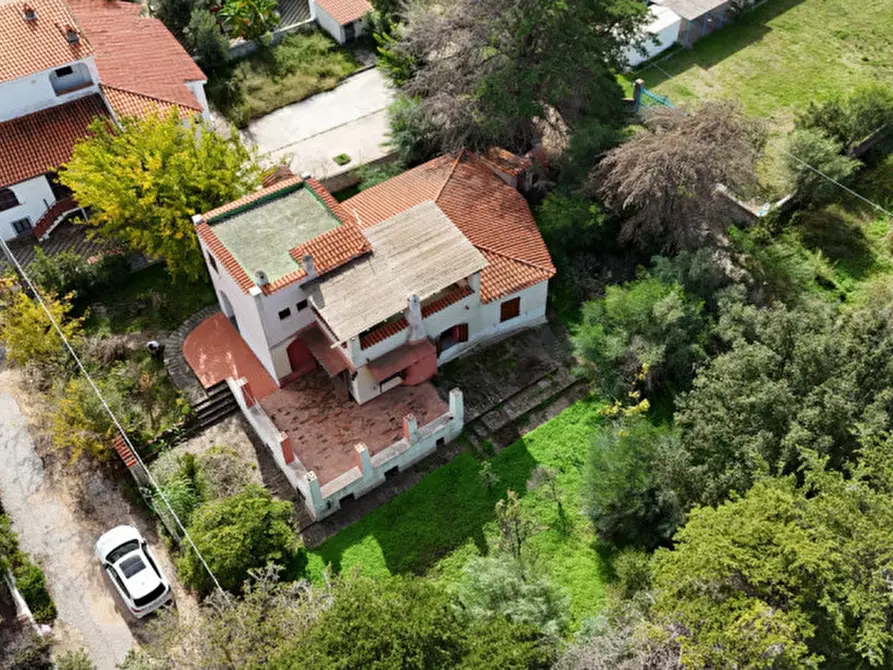 Immagine 39 di Villa in vendita  in Via Londra a Posada