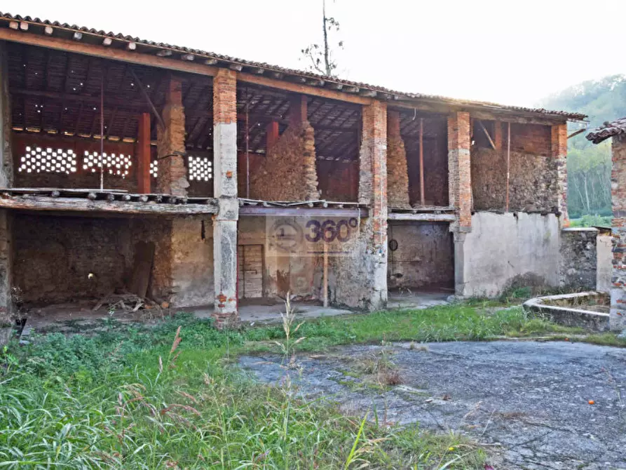 Immagine 11 di Rustico / casale in vendita  in Via Eugenio Montale a Provaglio D'iseo