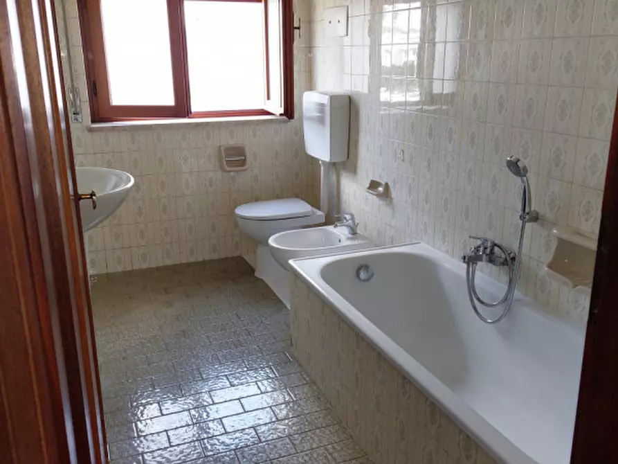 Immagine 3 di Casa indipendente in vendita  in viale Sant' agostino a Vicenza