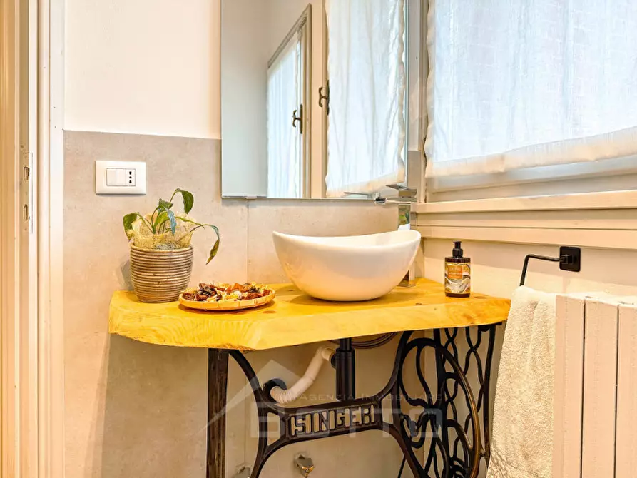 Immagine 46 di Villa in vendita  in Via Piana di Monolo 7 a Roasio