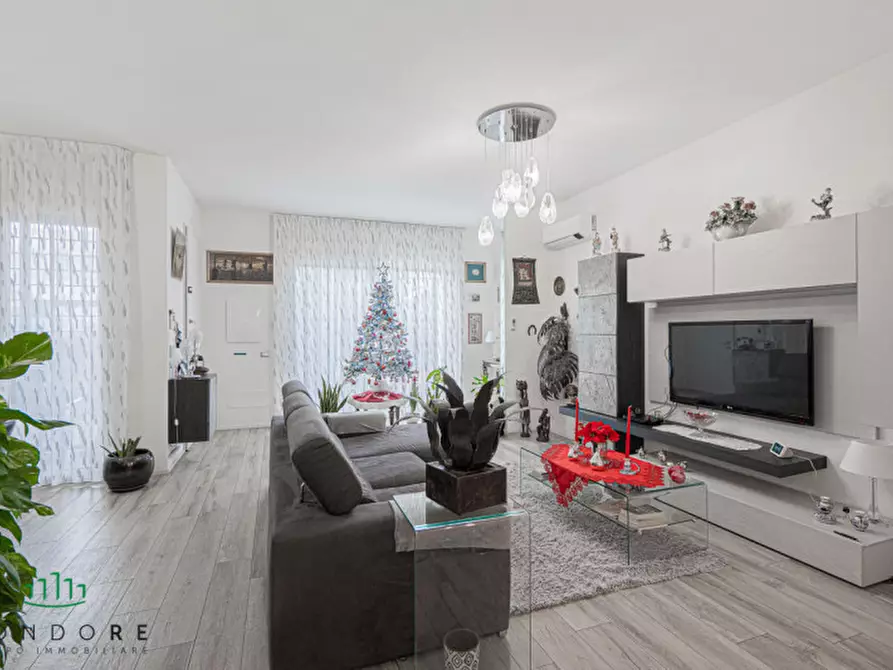 Immagine 6 di Villa in vendita  in Via Oriana Fallaci a San Lazzaro Di Savena