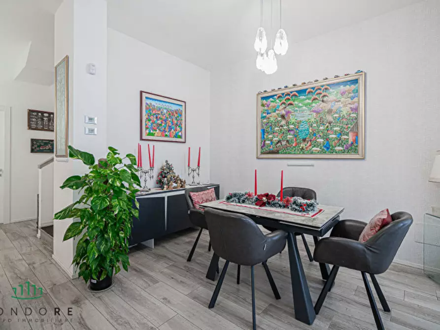 Immagine 11 di Villa in vendita  in Via Oriana Fallaci a San Lazzaro Di Savena