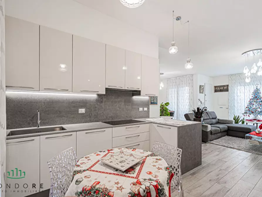 Immagine 15 di Villa in vendita  in Via Oriana Fallaci a San Lazzaro Di Savena