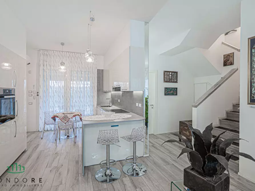 Immagine 19 di Villa in vendita  in Via Oriana Fallaci a San Lazzaro Di Savena