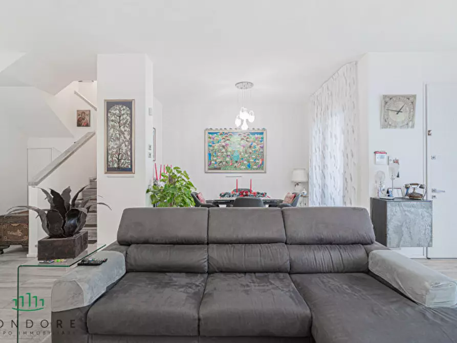 Immagine 48 di Villa in vendita  in Via Oriana Fallaci a San Lazzaro Di Savena