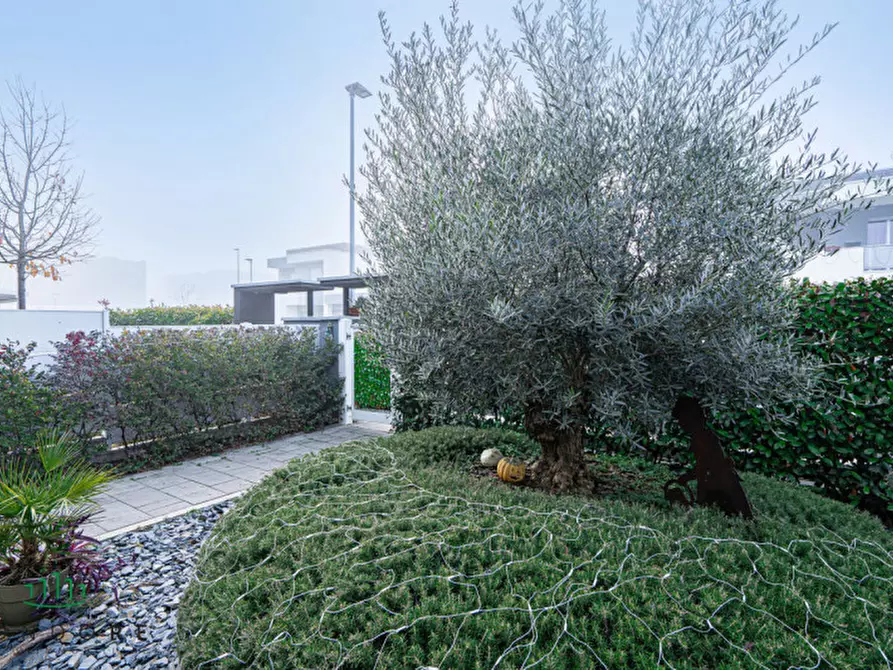 Immagine 54 di Villa in vendita  in Via Oriana Fallaci a San Lazzaro Di Savena